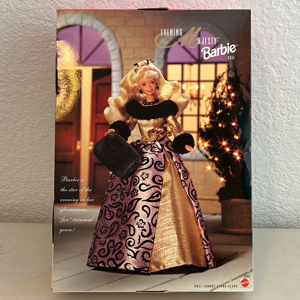 Evening Majesty Barbie 1996 or 1997 nwt - Picture 4 of 7